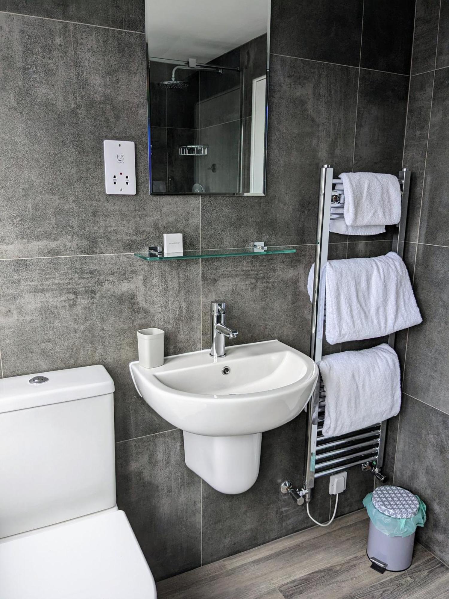 The Westcott By The Sea - Just For Adults Hotel Falmouth Ruang foto