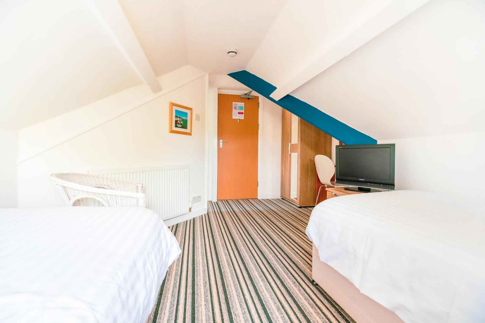 The Westcott By The Sea - Just For Adults Hotel Falmouth Ruang foto
